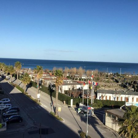 Vila Casa Rosa Porto SantʼElpidio Exteriér fotografie